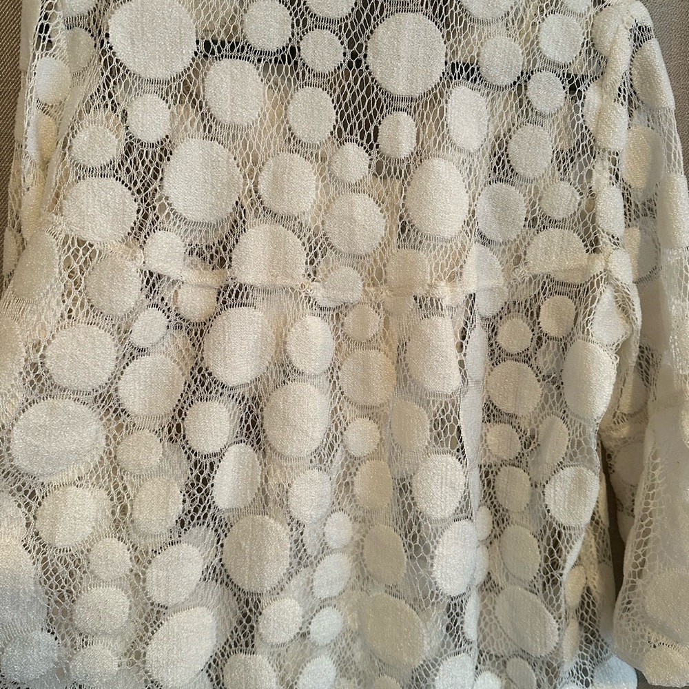 Button top - Picture 3 of 5
